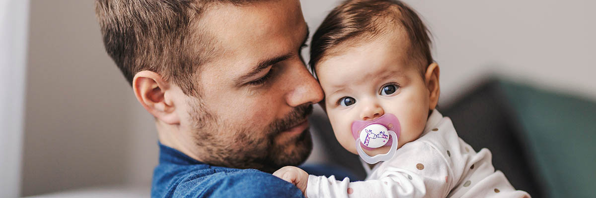 Lire la suite à propos de l’article Tout savoir sur le congé paternité